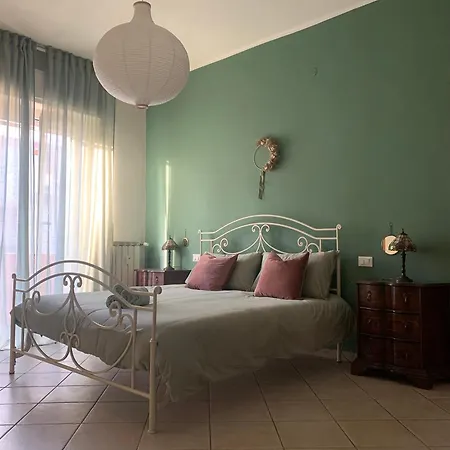 La Finestra Sul Parco Apartman *