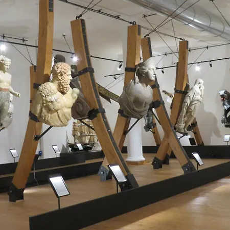 La Finestra Sul Parco 斯培西亚